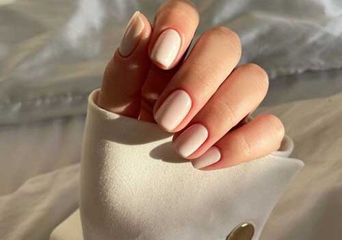 کاشت ناخن طبیعی
